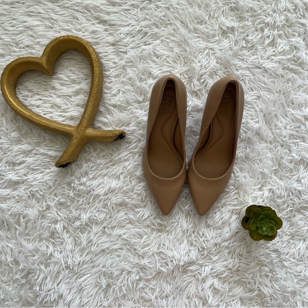 INC International Concepts Tan Heels